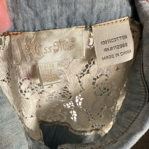 Miss Me Denim Top with Lace and sequin Wester cowgirl look size Medium - Picture 7 of 9